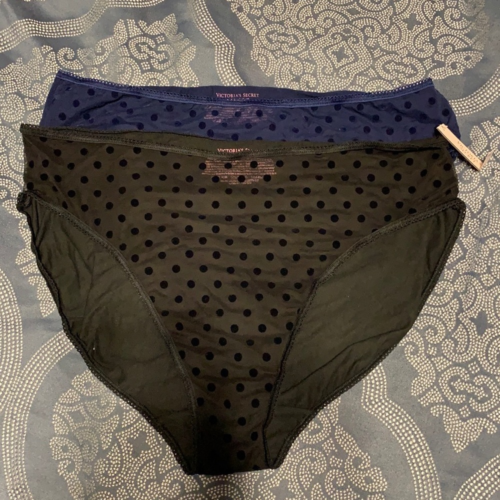 Victoria’s Secret set of 2 Panties